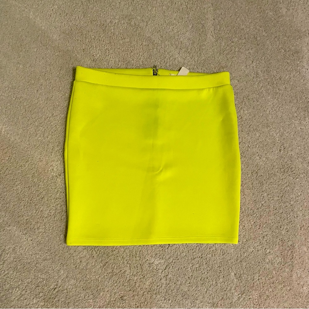 Yellow neon mini skirt
